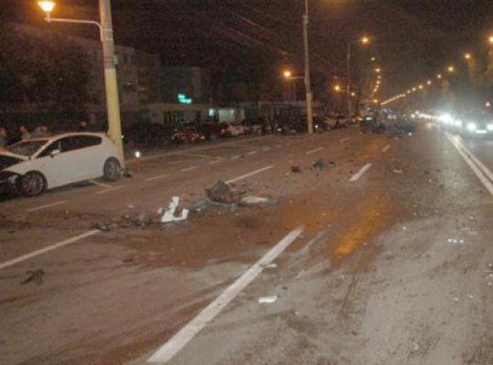 Carambol provocat de un taximetrist, în Mamaia: şase persoane au fost rănite. Cum a fost posibil